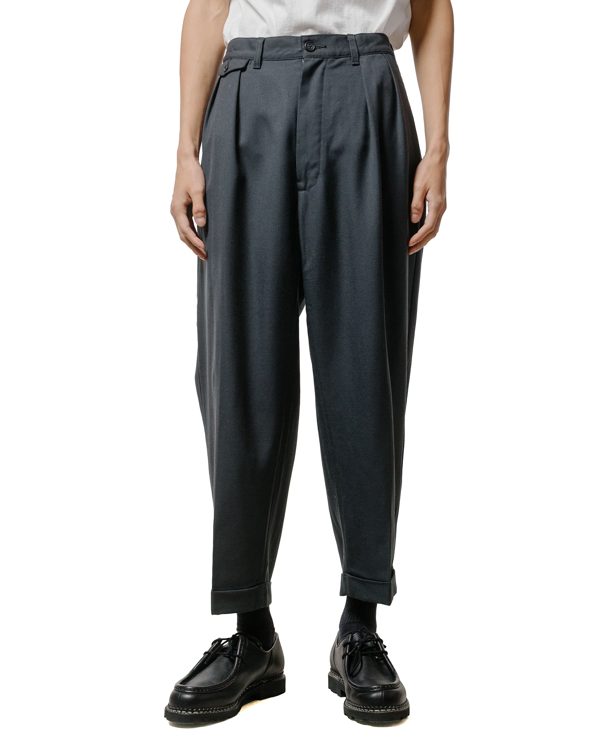 Beams Plus 2Pleats Laundry Wool Charcoal Grey