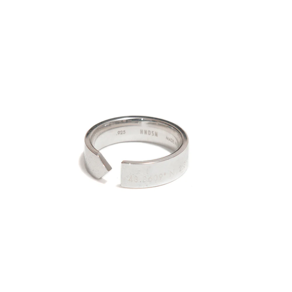 HNDSM Paris Ring Polished Sterling Silver