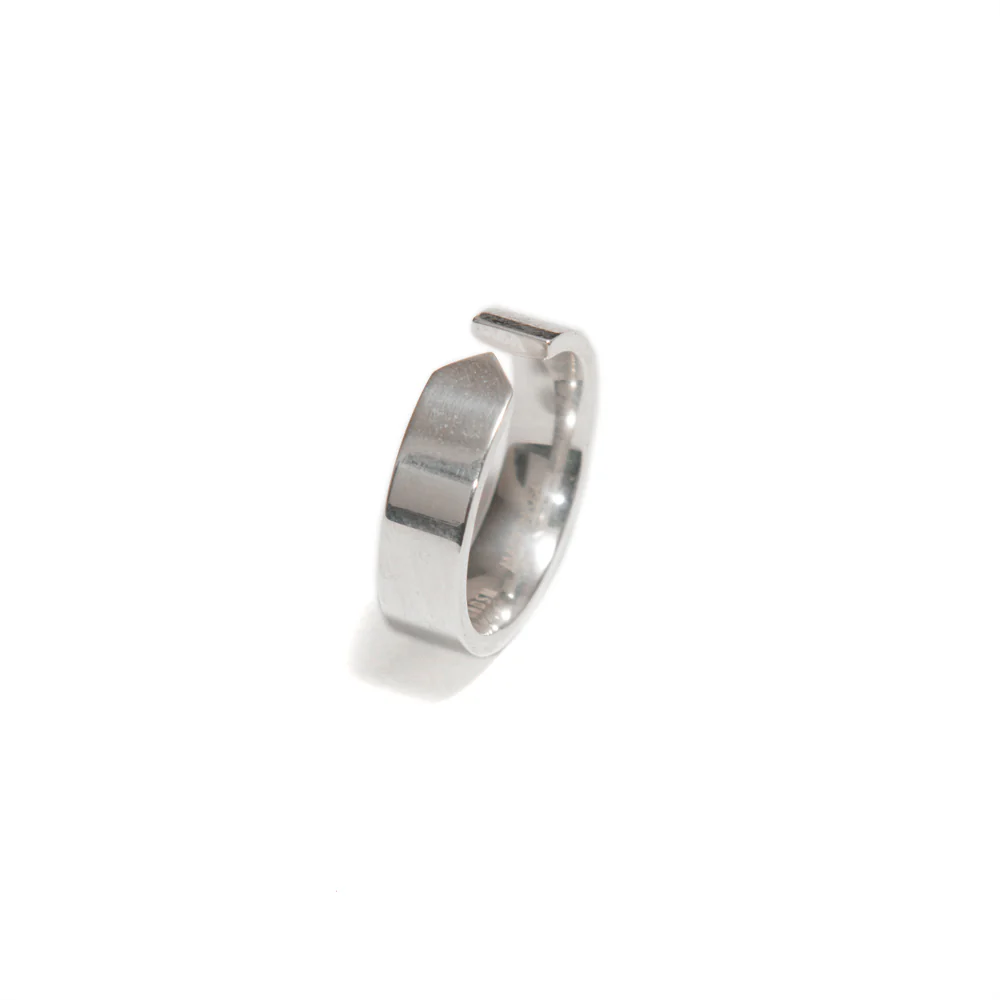 HNDSM Paris Ring Polished Sterling Silver