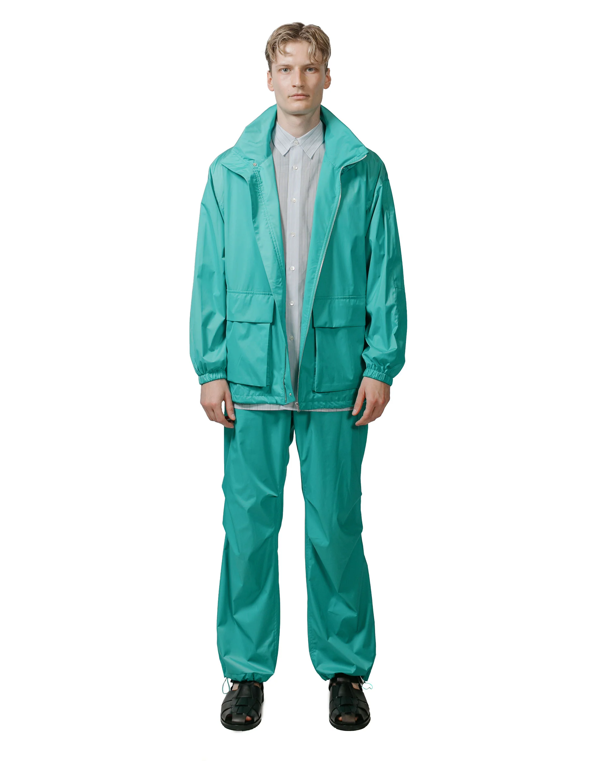 4298-auralee-hard-twist-polyester-satin-laminate-zip-blouson-turquoise-blue-6.webp Auralee Hard Twist Polyester Satin Laminate Zip Blouson Turquoise Blue