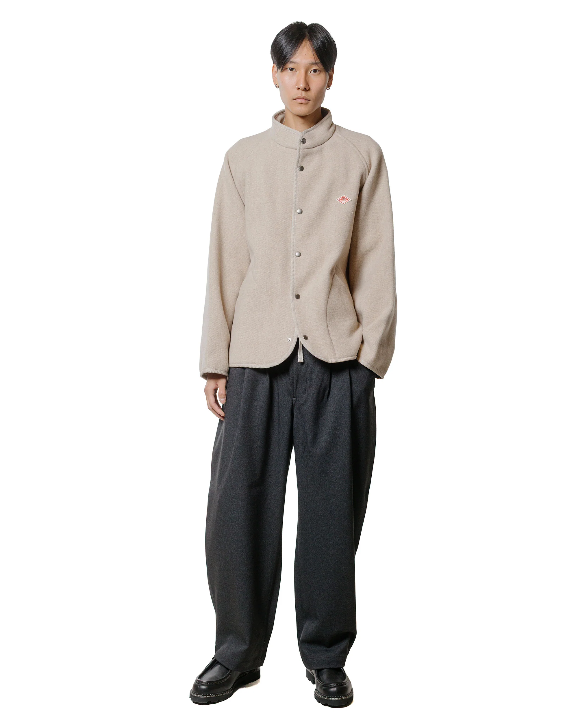 528-danton-wool-light-pile-stand-collar-jacket-raw-beige-4.webp Danton Wool Light Pile Stand Collar Jacket Raw Beige