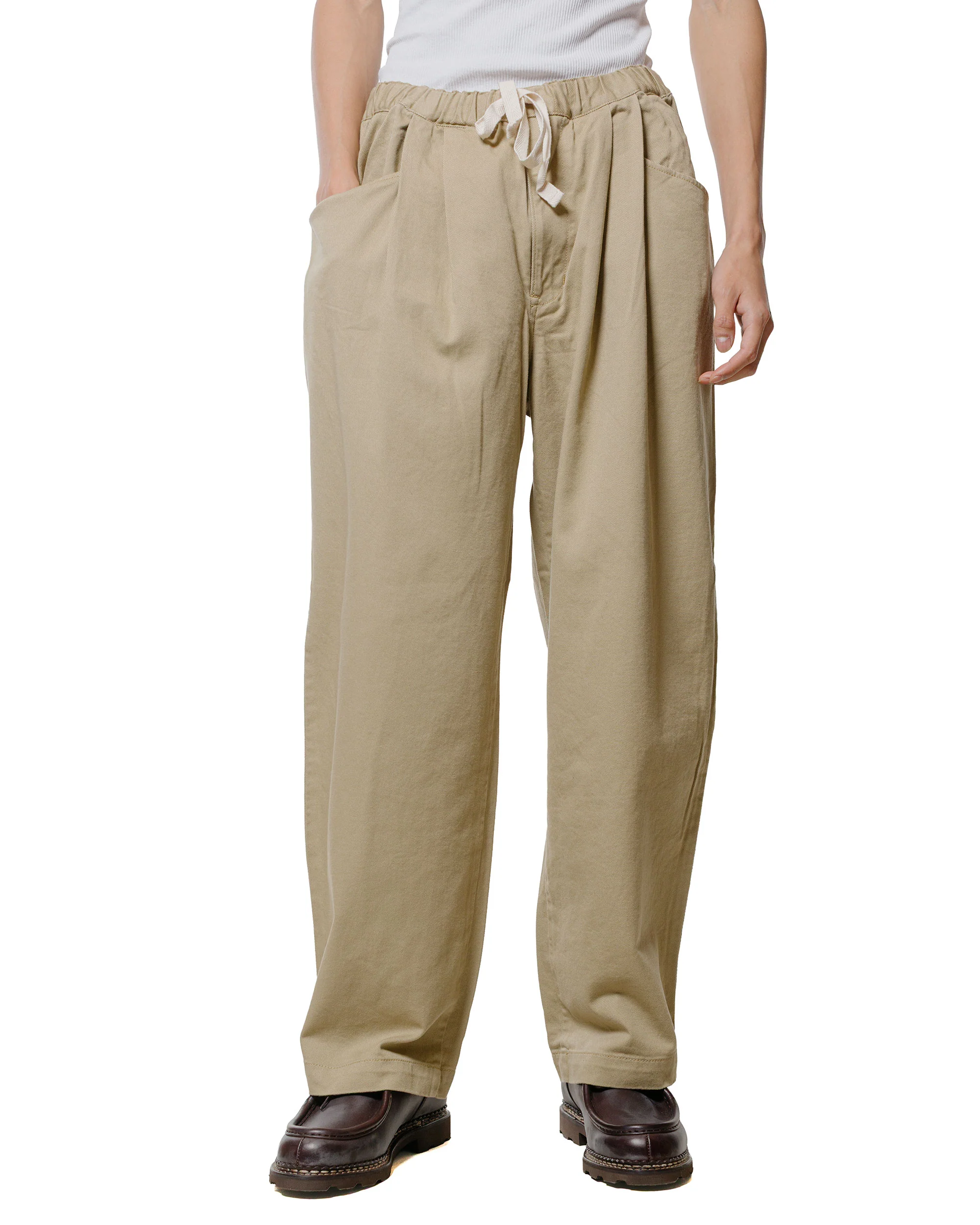 Danton 10/- Loose Chino Tuck Pants Beige