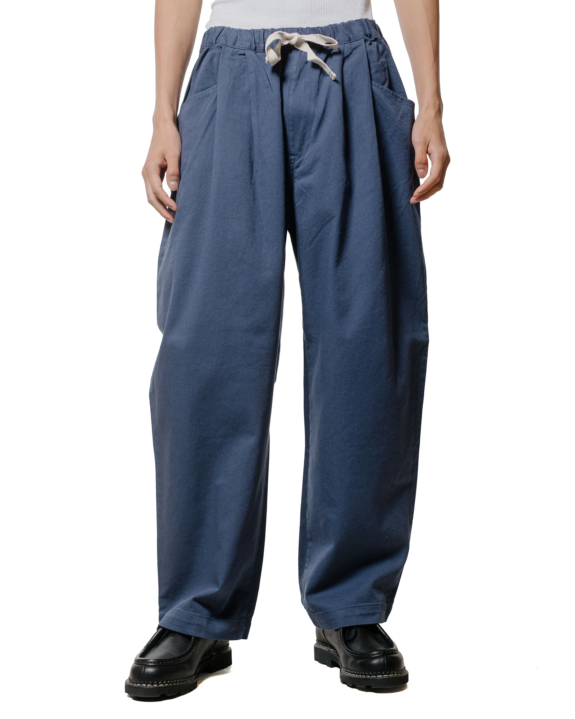 Danton 10/- Loose Chino Tuck Pants Blue