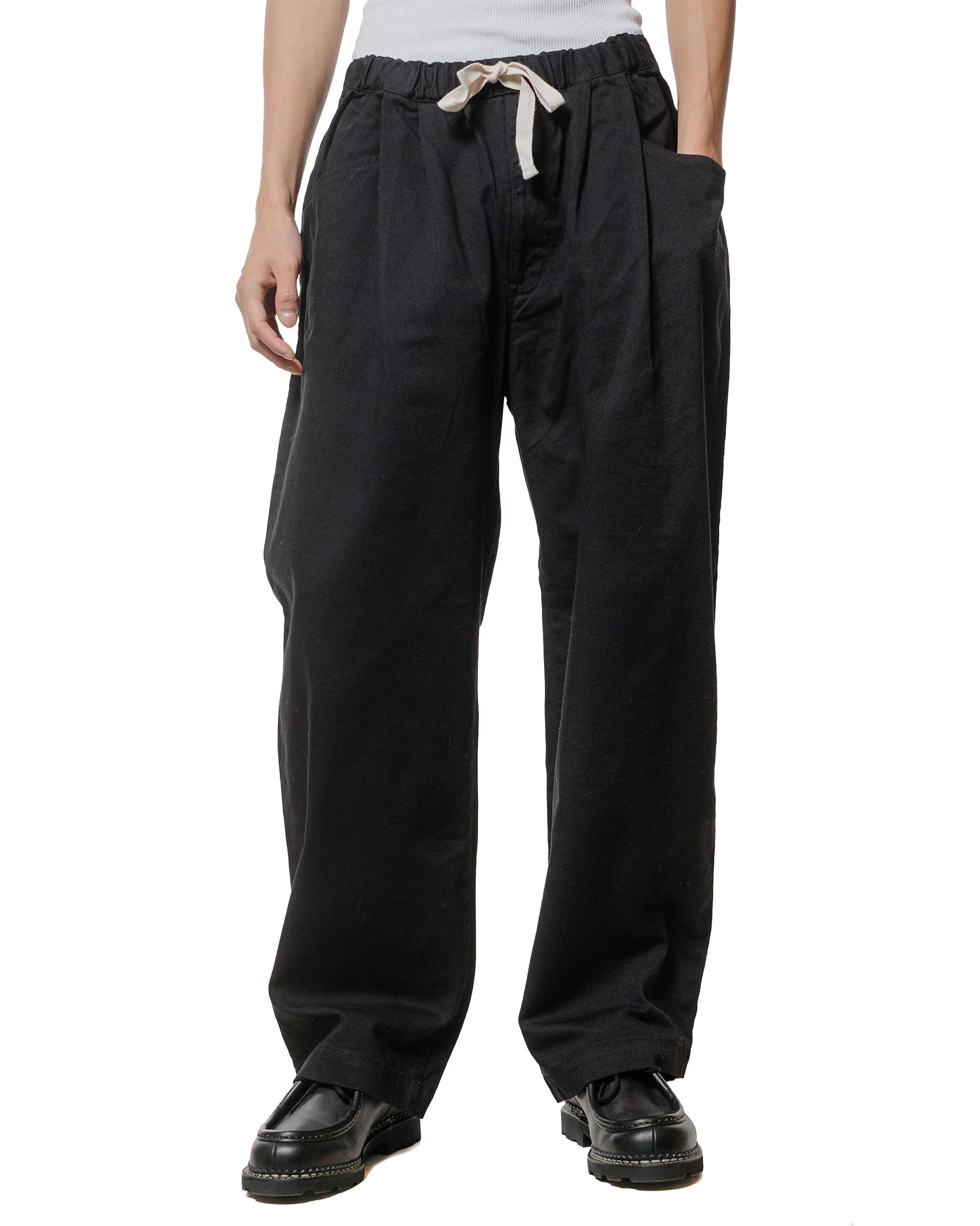 Danton 10/- Loose Chino Tuck Pants Black