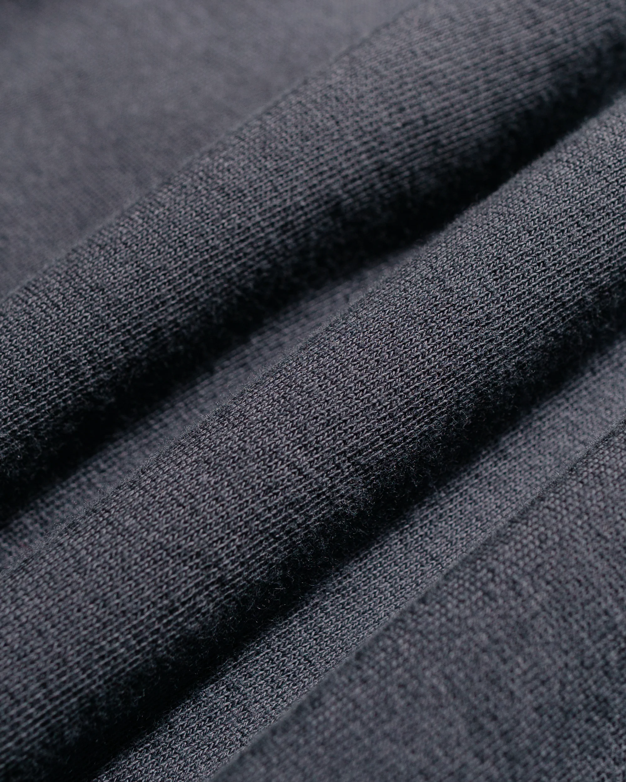 5960-body-of-work-juniper-v-neck-sweatshirt-pond-blue-6.webp Body of Work Juniper V-Neck Sweatshirt Pond Blue
