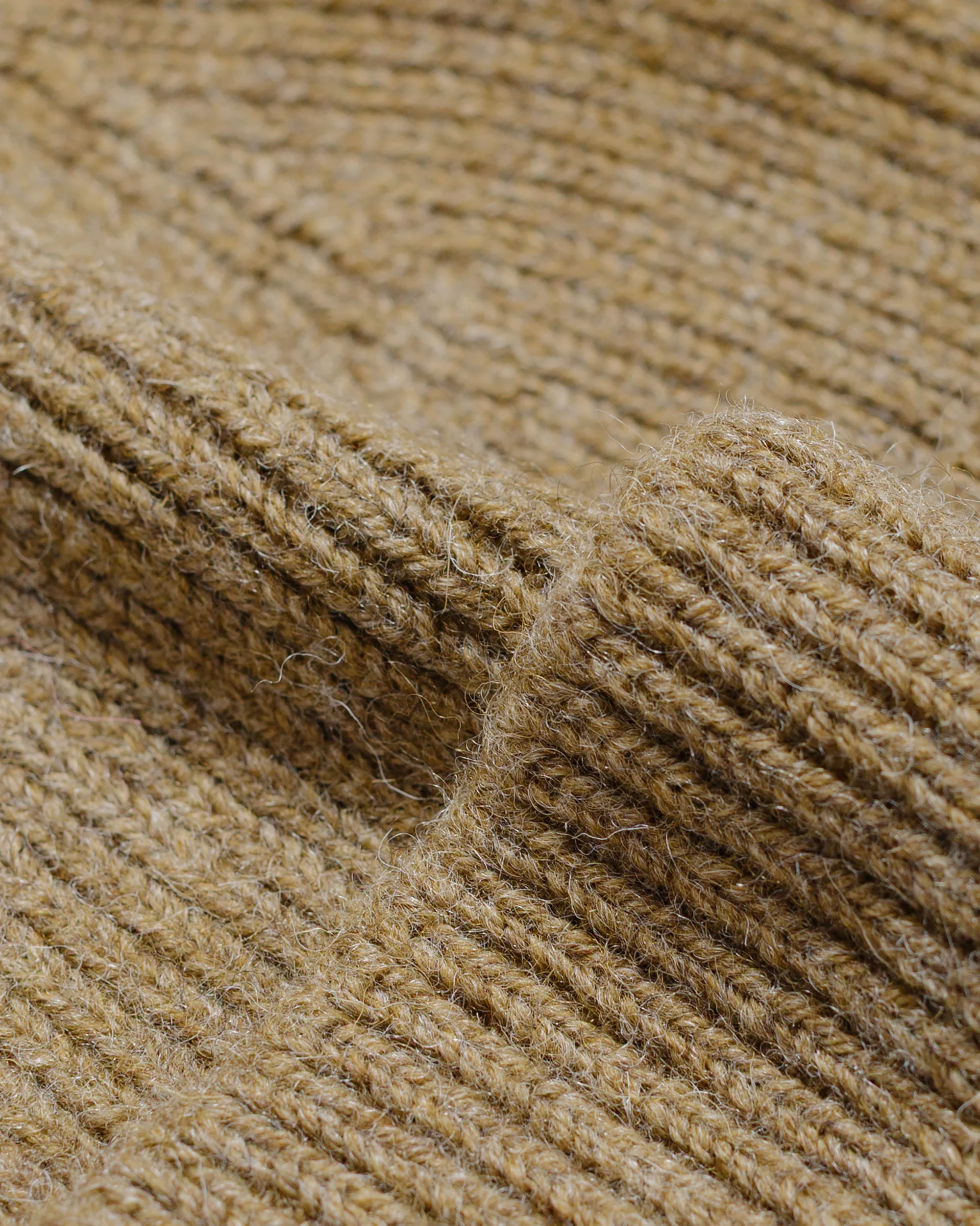MHL Simple Ribbed Beanie British Wool Olive
