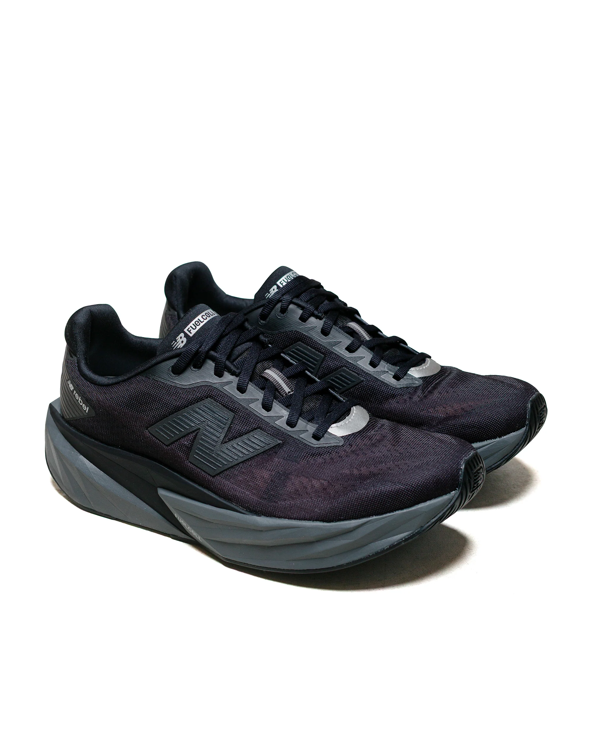 New Balance MFCXLC5 FuelCell Rebel v5 Black/Grey